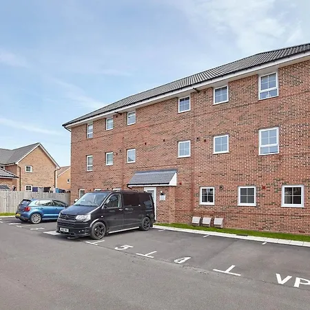 Host & - The Cinder Track Hideaway * Γουίτμπι