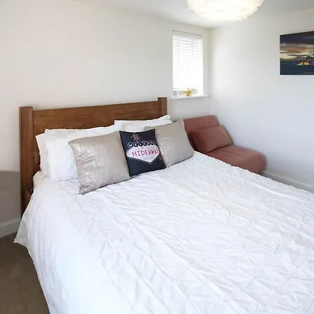 Host & - The Cinder Track Hideaway Lägenhet