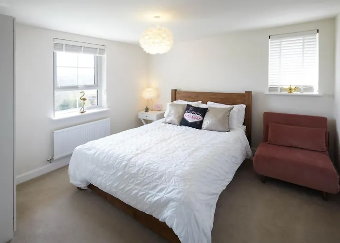 Lägenhet Host & - The Cinder Track Hideaway *